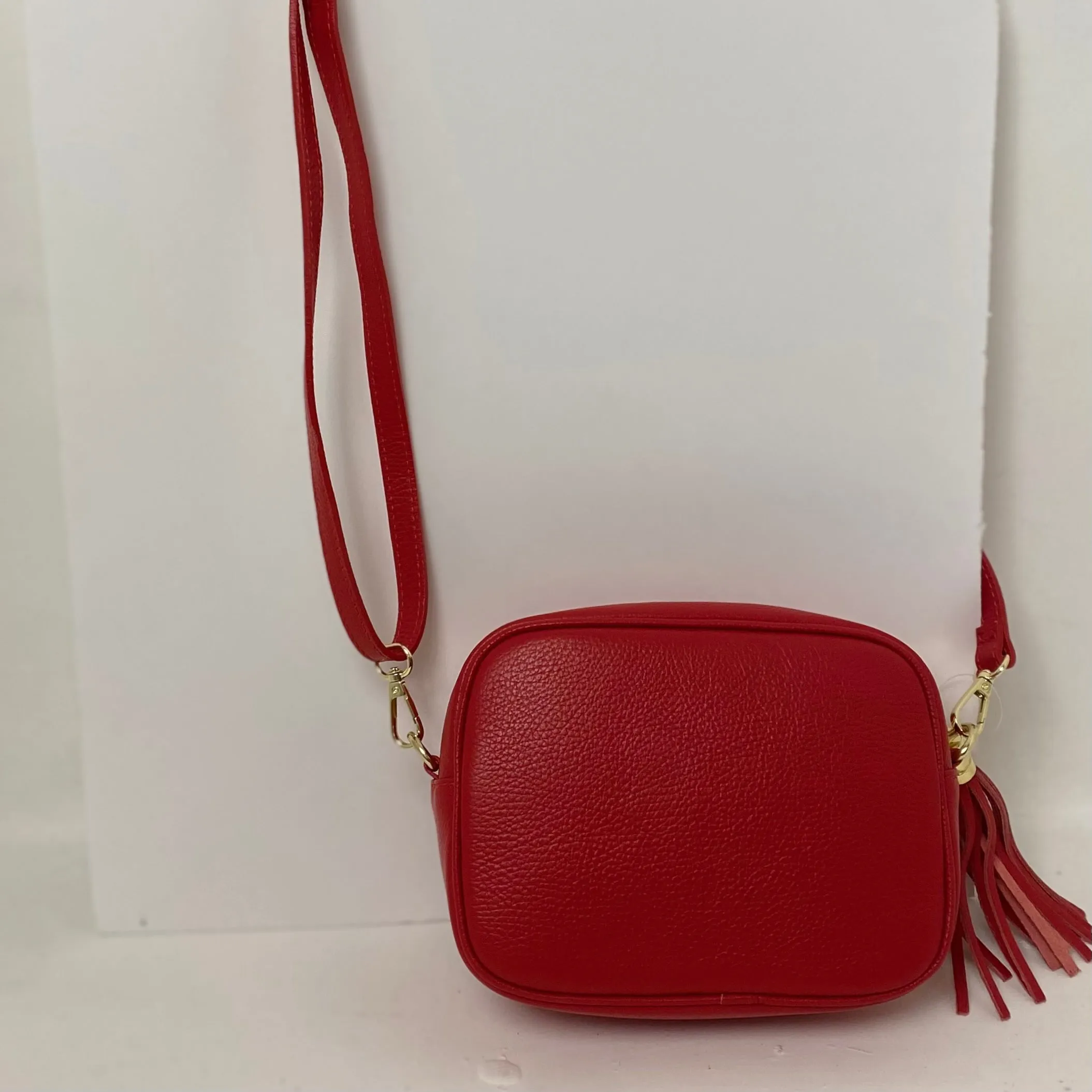 Angelique - Red