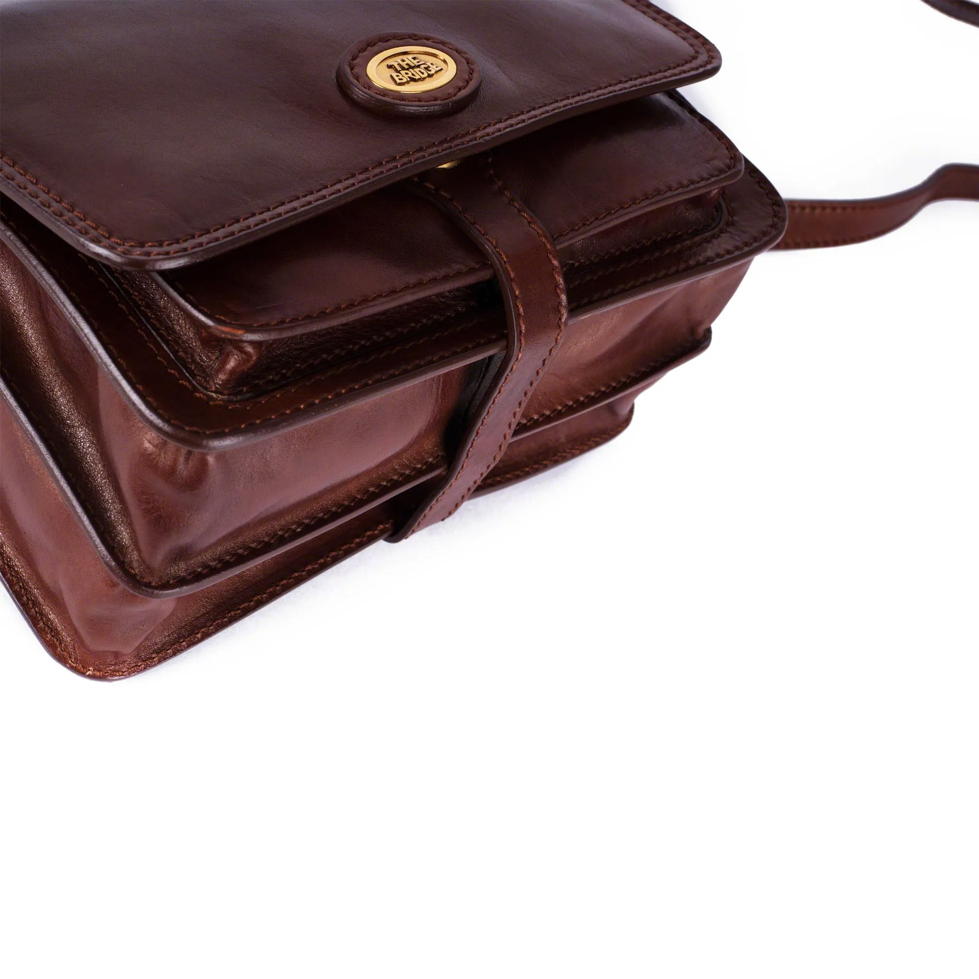 Belted Messenger
